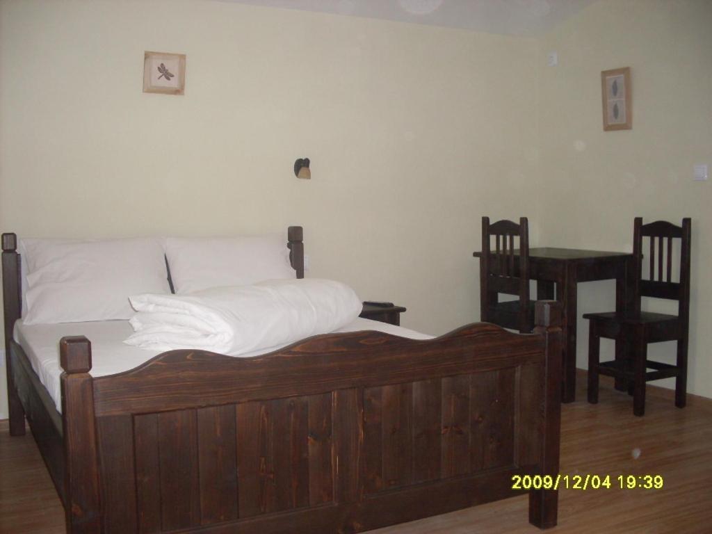 Hotel Casa Oana Iasi Exterior foto